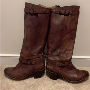 Frye Carmen inside zip boot